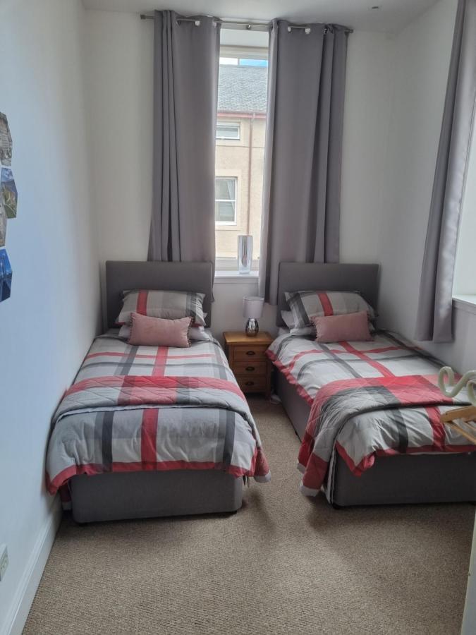 Stunning Spacious Apartment On River Ness Inverness Exterior photo