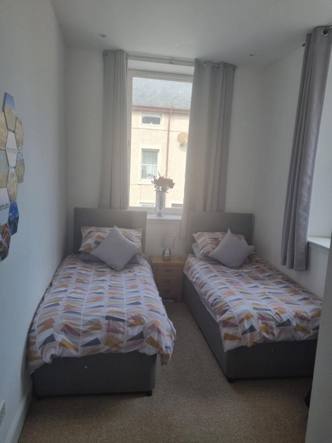 Stunning Spacious Apartment On River Ness Inverness Exterior photo