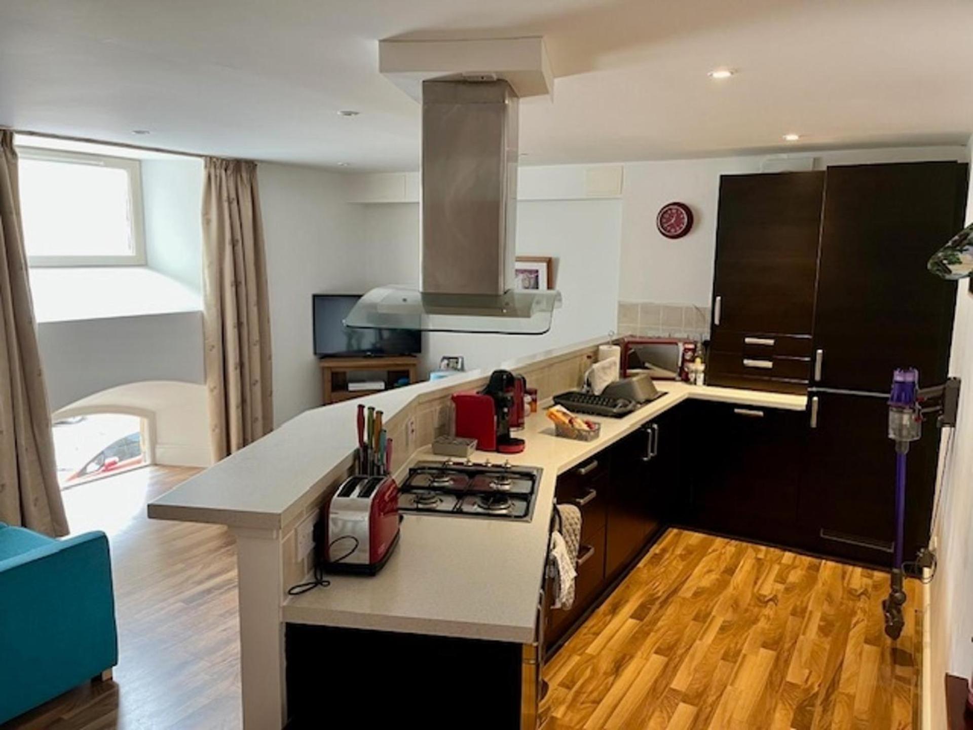 Stunning Spacious Apartment On River Ness Inverness Exterior photo